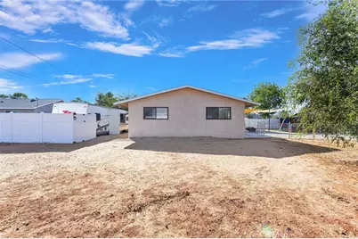 14575 Tonikan Road, Apple Valley, CA 92307 - Photo 35