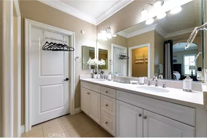 597 S Kroeger Street, Anaheim, CA 92805 - Photo 9