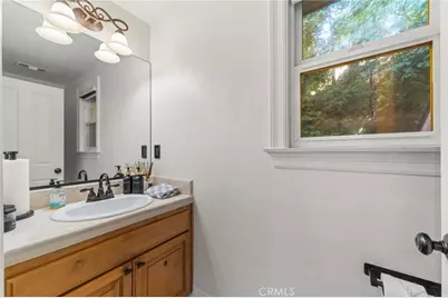 24599 Geneva, Crestline, CA 92325 - Photo 11
