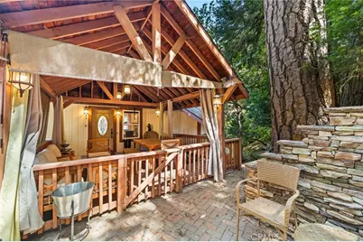 24599 Geneva, Crestline, CA 92325 - Photo 35