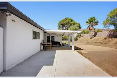 2543 Spring Meadow Lane, Highland, CA 92346 - Photo 37