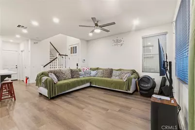 12845 W Hemingway, San Fernando, CA 91340 - Photo 9