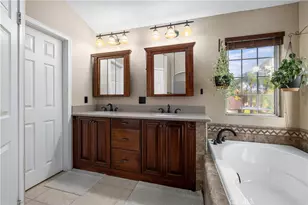 1476 Augusta Dr, Upland, CA 91786 - Photo 31