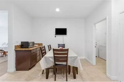11767 Trailwood Street, Victorville, CA 92392 - Photo 19