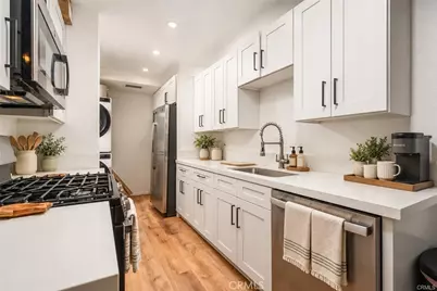 1342 W 8th Street, Upland, CA 91786 - Photo 13