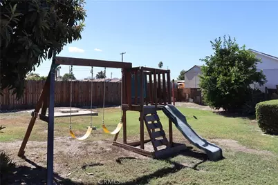 838 E G, Colton, CA 92324 - Photo 19