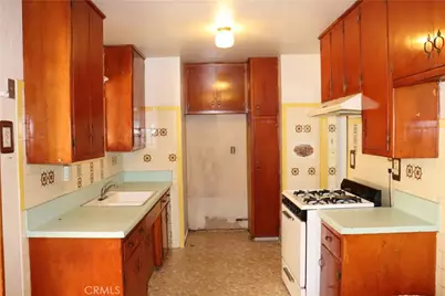 838 E G, Colton, CA 92324 - Photo 7