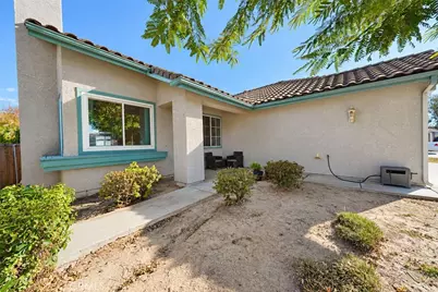 41168 Vincennes Court, Murrieta, CA 92562 - Photo 5