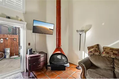 969 S Mountain, Ontario, CA 91762 - Photo 5