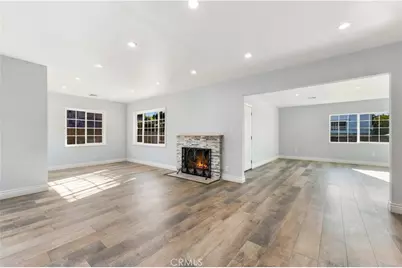 512 N Lazard Street, San Fernando, CA 91340 - Photo 3