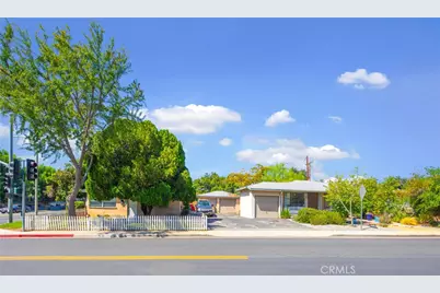 309 N Cambridge Avenue, Claremont, CA 91711 - Photo 1