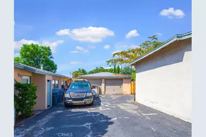 309 N Cambridge Avenue, Claremont, CA 91711 - Photo 15