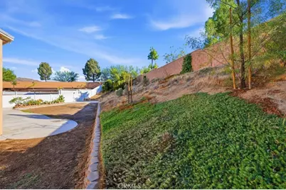 26994 Claystone, Moreno Valley, CA 92555 - Photo 27