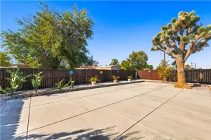 16237 Smoke Tree, Hesperia, CA 92345 - Photo 19
