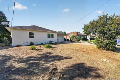 219 W Victoria, Rialto, CA 92376 - Photo 37