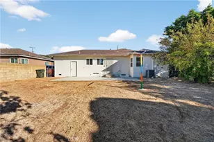 219 W Victoria, Rialto, CA 92376 - Photo 33