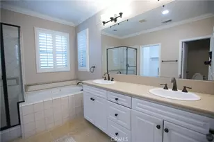 129 Chantilly, Irvine, CA 92620 - Photo 39