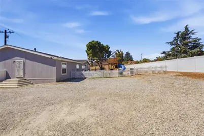 9584 Avenida Miravilla, Cherry Valley, CA 92223 - Photo 43