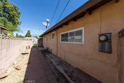 824 E I Street, Ontario, CA 91764 - Photo 23
