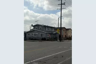 310 E 81st, Los Angeles, CA 90003 - Photo 3