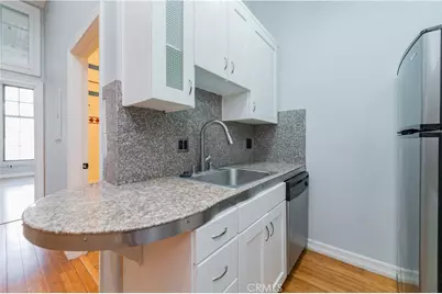 312 W 5th Street #304, Los Angeles, CA 90013 - Photo 7