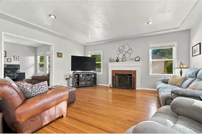 212 N Canyon Boulevard, Monrovia, CA 91016 - Photo 9