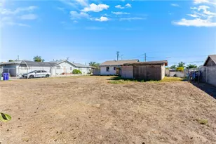 8982 Elm Ave, Fontana, CA 92335 - Photo 17