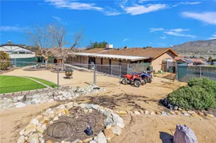 7929 Mono, Hesperia, CA 92345 - Photo 49