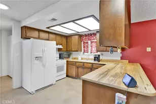 7929 Mono, Hesperia, CA 92345 - Photo 19