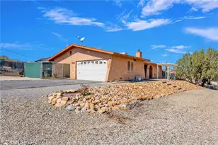 7929 Mono, Hesperia, CA 92345 - Photo 3