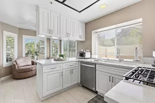 15085 Primrose Ct, Fontana, CA 92336 - Photo 7