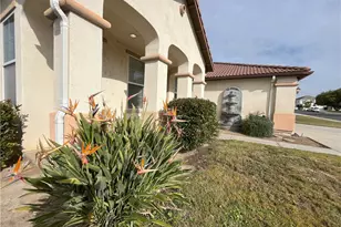 12758 Royal Palm Ln, Riverside, CA 92503 - Photo 3