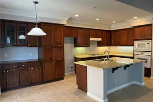 12758 Royal Palm Ln, Riverside, CA 92503 - Photo 7
