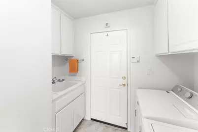 4530 Edgewater Circle, Corona, CA 92883 - Photo 33