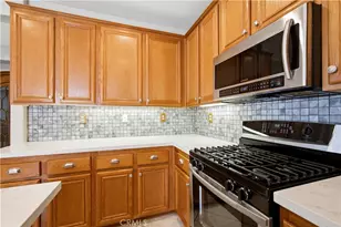 30365 Glen Ellen Cir, Murrieta, CA 92563 - Photo 15