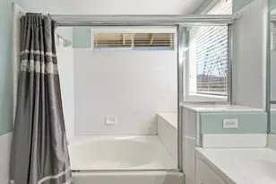 15027 Camellia, Fontana, CA 92337 - Photo 21