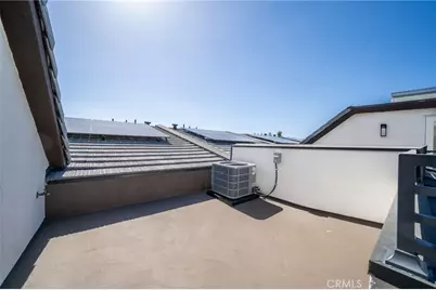 6829 N Haskell Avenue, Van Nuys, CA 91406 - Photo 33