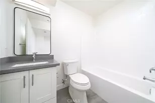6829 N Haskell Ave, Van Nuys, CA 91406 - Photo 29