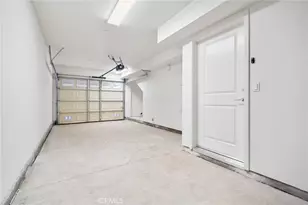 6829 N Haskell Ave, Van Nuys, CA 91406 - Photo 9