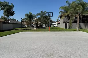 8920 Summerwood, Fontana, CA 92335 - Photo 29
