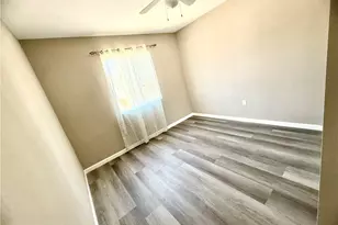 8920 Summerwood, Fontana, CA 92335 - Photo 17