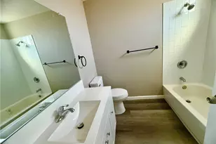 8920 Summerwood, Fontana, CA 92335 - Photo 13