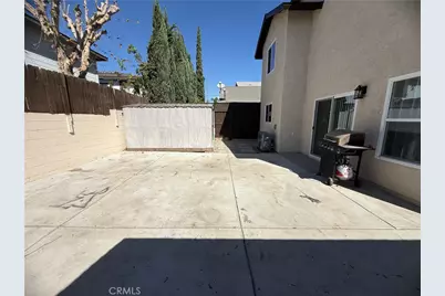8920 Summerwood, Fontana, CA 92335 - Photo 27
