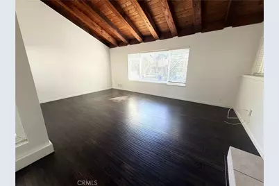 23525 Arlen Drive, Newhall, CA 91321 - Photo 3
