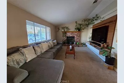 7728 Oakwood, Hesperia, CA 92345 - Photo 5