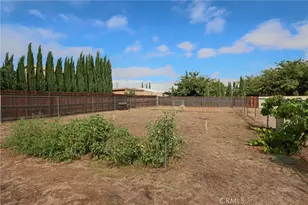 7728 Oakwood, Hesperia, CA 92345 - Photo 35
