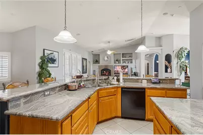 7360 Braceo, Oak Hills, CA 92344 - Photo 11