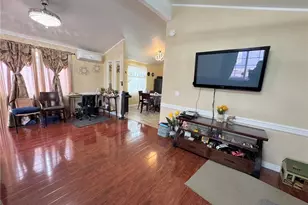21210 E Arrow Hwy, Covina, CA 91724 - Photo 11