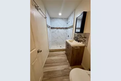 7362 Lionel, Paramount, CA 90723 - Photo 11