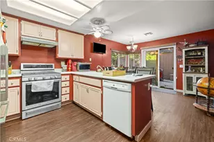 14456 Foothill Blvd, Sylmar, CA 91342 - Photo 3